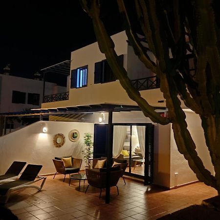 Villa Optimist Rubicon Piscina Climatizable, Frente Al Mar Playa Blanca  Exteriér fotografie
